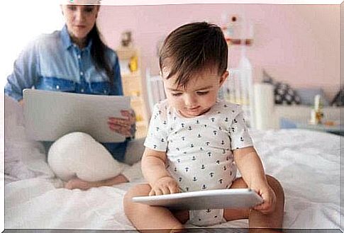 Screens make kids impatient and affect their mood